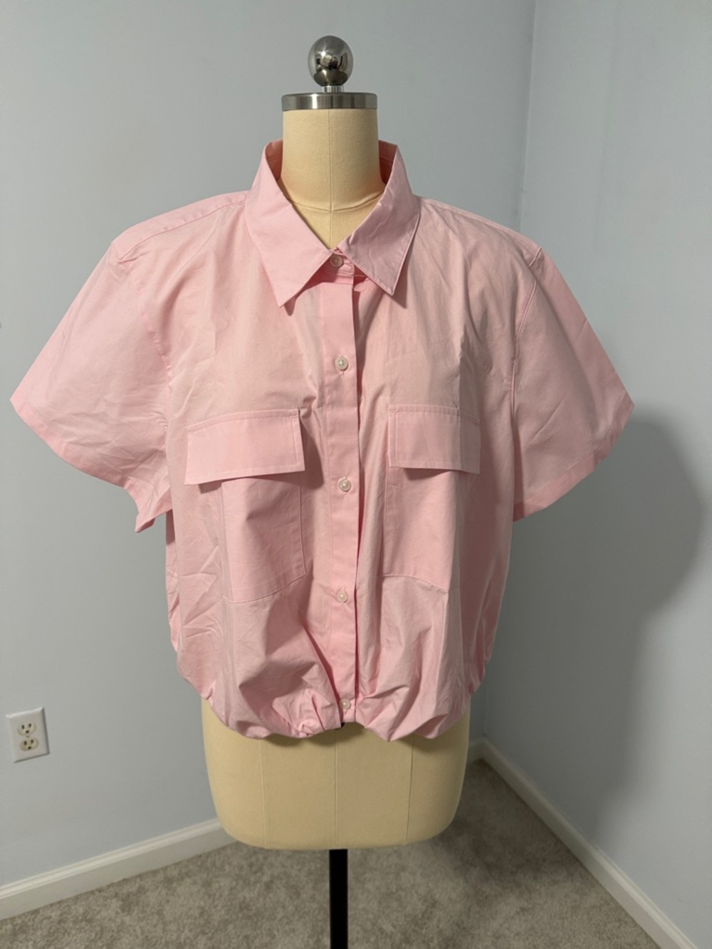 Banana Republic Pink Button down short sleeve Cropped Shirt SZXXL